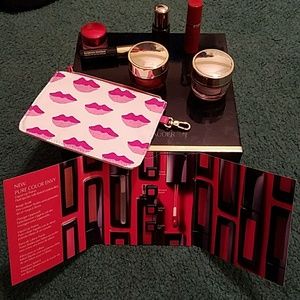 ESTER LAUDER sample products